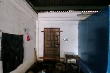 Jalan Bukit Kemuning