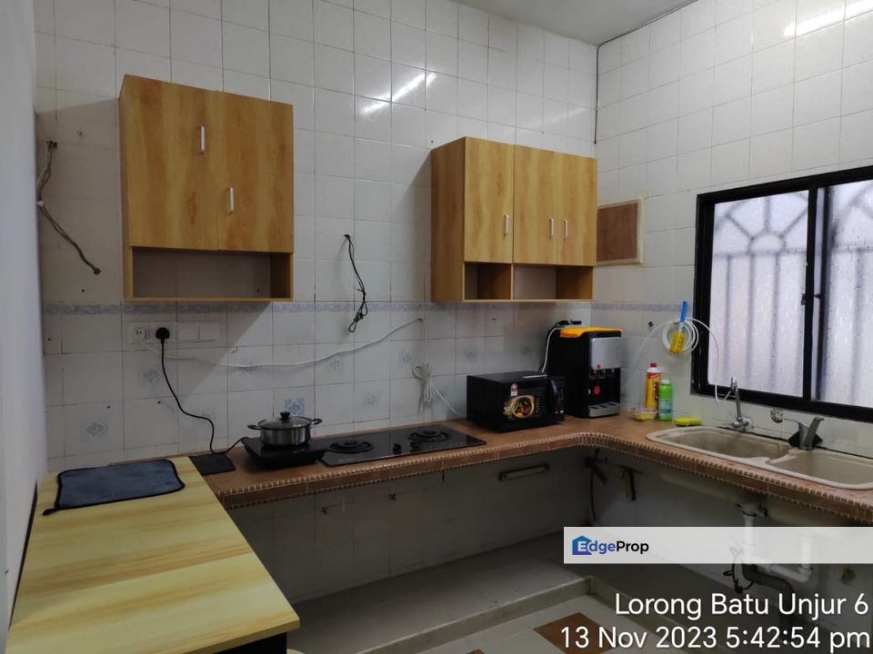 Bayu Perdana klang Female Room for Rent 吧生女性房间出租, Selangor, Klang