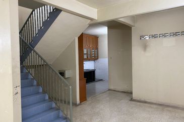 Taman Tepi Sungai ( Taman Teluk Pulai Indah )