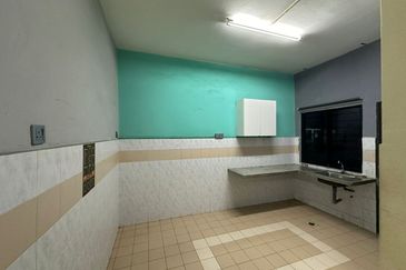 Pulau Indah ( Pulau Lumut )