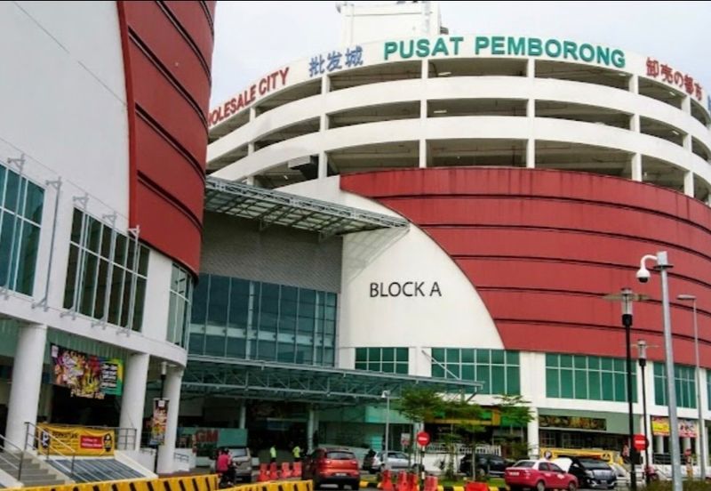 GM Klang Wholesale City