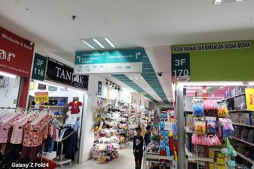 GM Klang Wholesale City