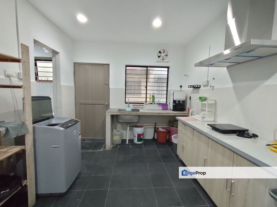 Male Room for rent at Taman Bayu Perdana Klang , Selangor, Klang