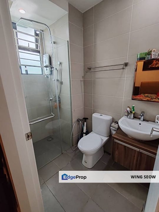 Block c low floor Fortune perdana Service residence for sale @ Kepong Fortune Park KL renovated garden / pool view 2 carparks, Kuala Lumpur, Kepong