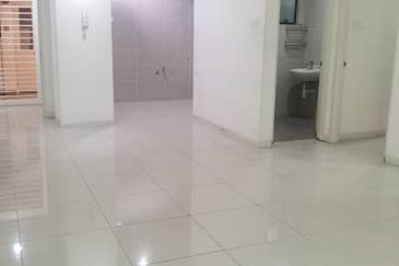 Fortune Perdana Lakeside Residences