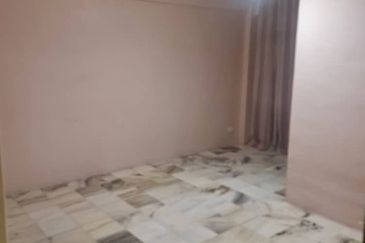 Pangsapuri Sri Pelangi