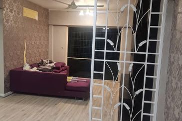 Pangsapuri Sri Pelangi