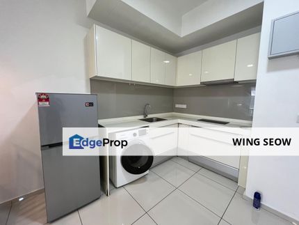 D'sara Service residence / condominium for sale Block Sa2 mid floor Sg buloh Jalan welfare Pool view , Selangor, Sungai Buloh