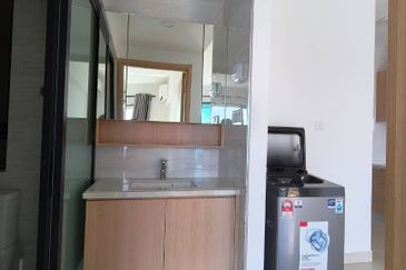 Aradia Residence @ Lake City