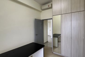 Lakeville Residences