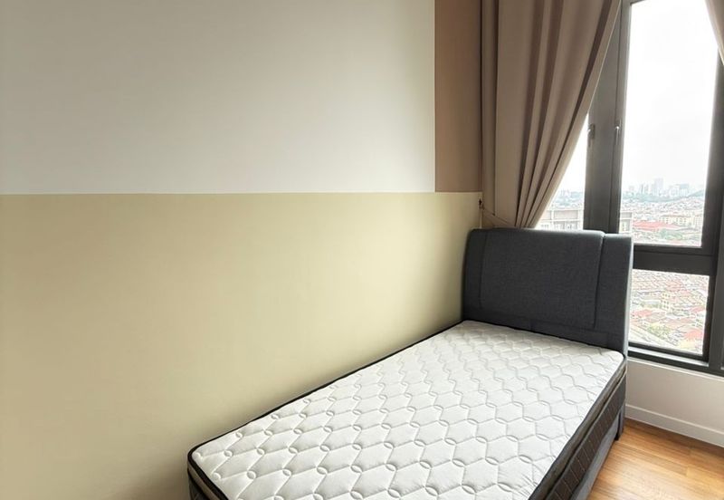 The Maple Residences OUG