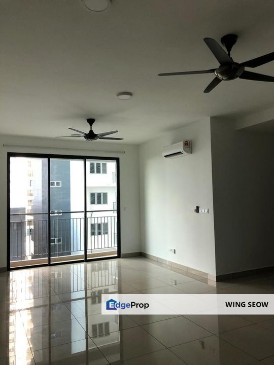 Ready move in Low floor 2 carparks The henge Kepong Metropolitan lakeside for rent, Kuala Lumpur, Kepong