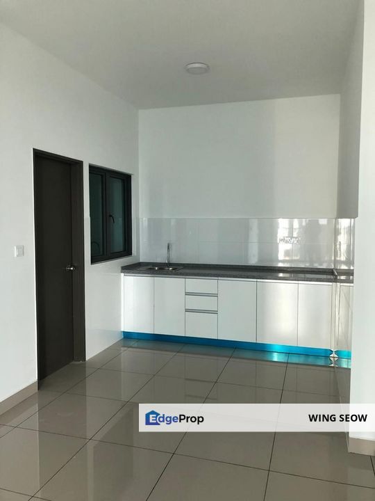 Ready move in Low floor 2 carparks The henge Kepong Metropolitan lakeside for rent, Kuala Lumpur, Kepong