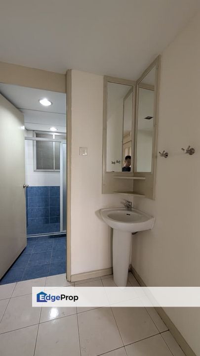 Mont Kiara Pine For Sale Fully Furnished , Kuala Lumpur, Mont Kiara