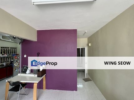 Vista impiana Apartment Seri Kembangan Bukit Serdang Lowest Price 3 rooms 2 baths Partly Reno and furnished, Selangor, Seri Kembangan