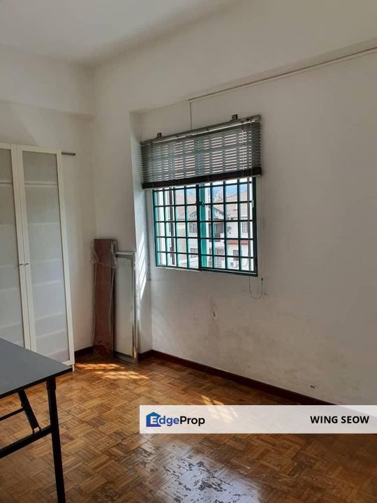 Pandan Puteri Condominium  Cheras Pandan Indah for sale Low density Cempaka LRT station Furnished and renovated, Selangor, Pandan Indah