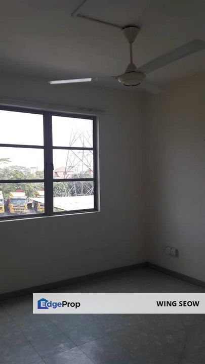 SD 2 apartment bandar Sri damansara For rent Lvl 2 partly furnished with Fridge sofa Ready Move in Viewing canbe arrange Kepong KL, Selangor, Bandar Sri Damansara