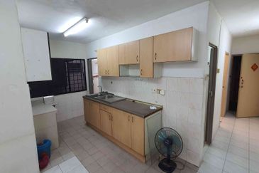 Apartment Lestari