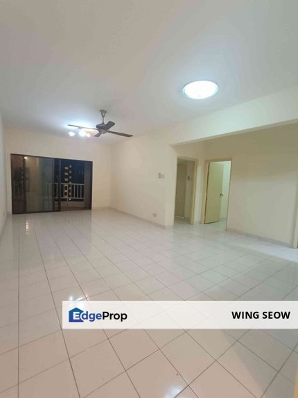 Sri Putramas 1 condominium SP1 @ jalan Kuching for sale Corner unit with 2 carparks Ready to view Pool and KL view perfect for own stay 1st home , Kuala Lumpur, Dutamas