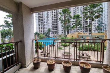 Royal Domain Sri Putramas II