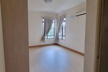 Royal Domain Sri Putramas II