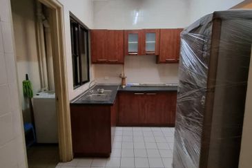 Royal Domain Sri Putramas II