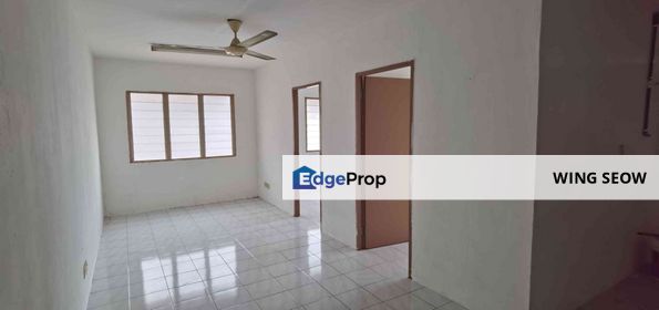 Lestari Apartment Damansara damai For rent Block F 2a Floor Full tiles clean and cozy Ready Move in, Selangor, Damansara Damai