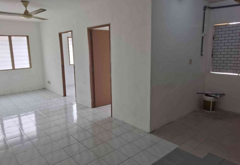 Apartment Lestari