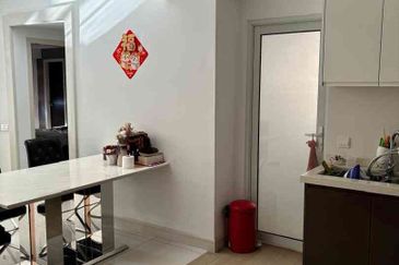 Royalle Condominium @ North Kiara