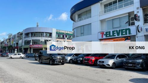 Superb Prime area Shop Lot in Bandar Bukit Tinggi for Sell, Selangor, Klang
