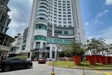 Bandar Bukit Tinggi BBT ONE Boulevard Corner Lot FOR SELL with ROI 4.75%