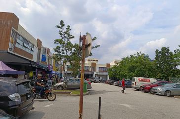 2 Storey Shop, Jalan Keluli, Bukit Raja, Near I-City