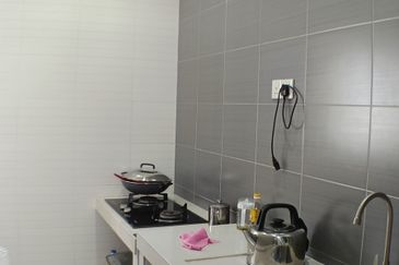 2 Storey Terrace House at Bandar Bukit Raja, Ellis, Jalan Sumazau