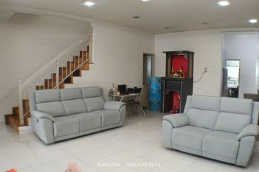 2 Storey Terrace House at Bandar Bukit Raja, Ellis, Jalan Sumazau