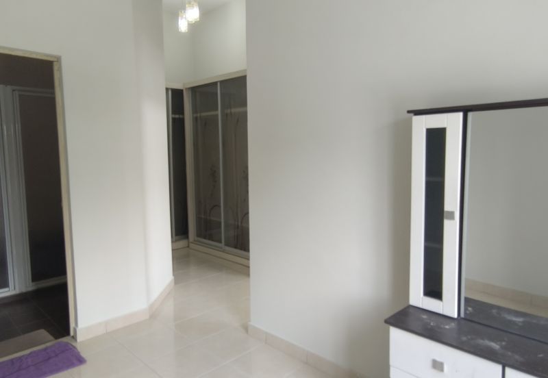 Setia Indah 9, Setia Alam