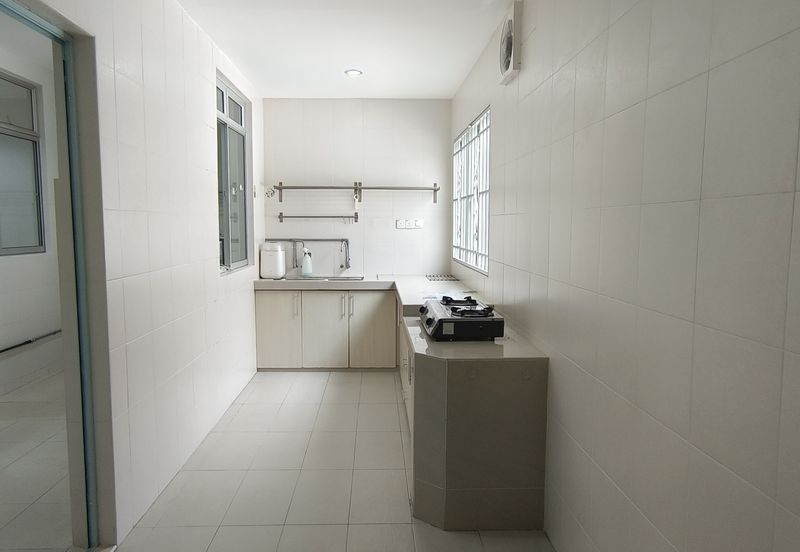 Setia Indah 9, Setia Alam