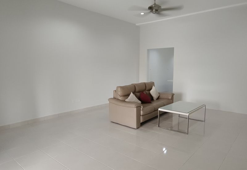 Setia Indah 9, Setia Alam