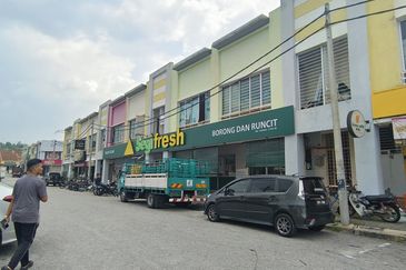 Taman Saujana Utama 3