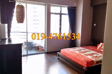 Coastal Tower, Ratu Mutiara