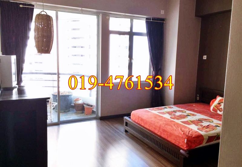 Coastal Tower, Ratu Mutiara