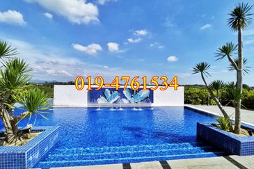 The Retreat Condominiums