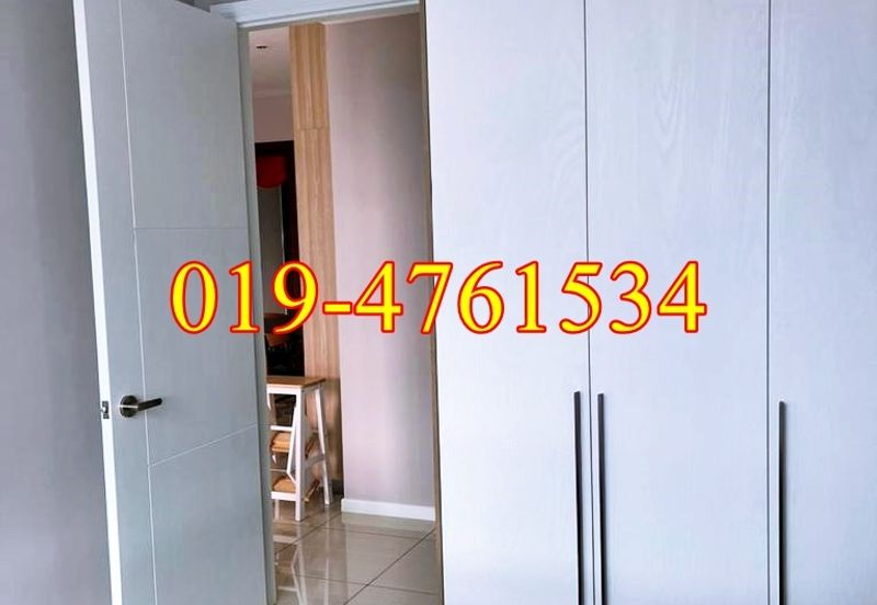 Queens Residences @ Queens Waterfront