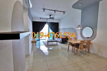 Queens Residences @ Queens Waterfront