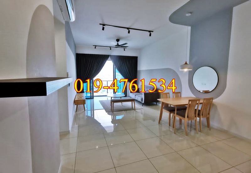 Queens Residences @ Queens Waterfront