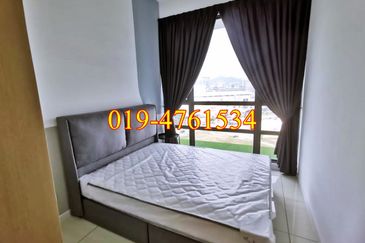 Queens Residences @ Queens Waterfront