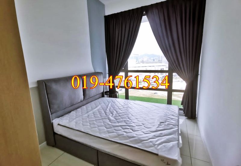 Queens Residences @ Queens Waterfront