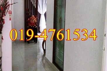 University Place (Plaza Ivory)