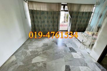 Jalan Dato Ismail Hashim