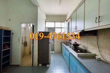 Jalan Dato Ismail Hashim