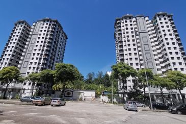 Ferringhi Delima Condominium